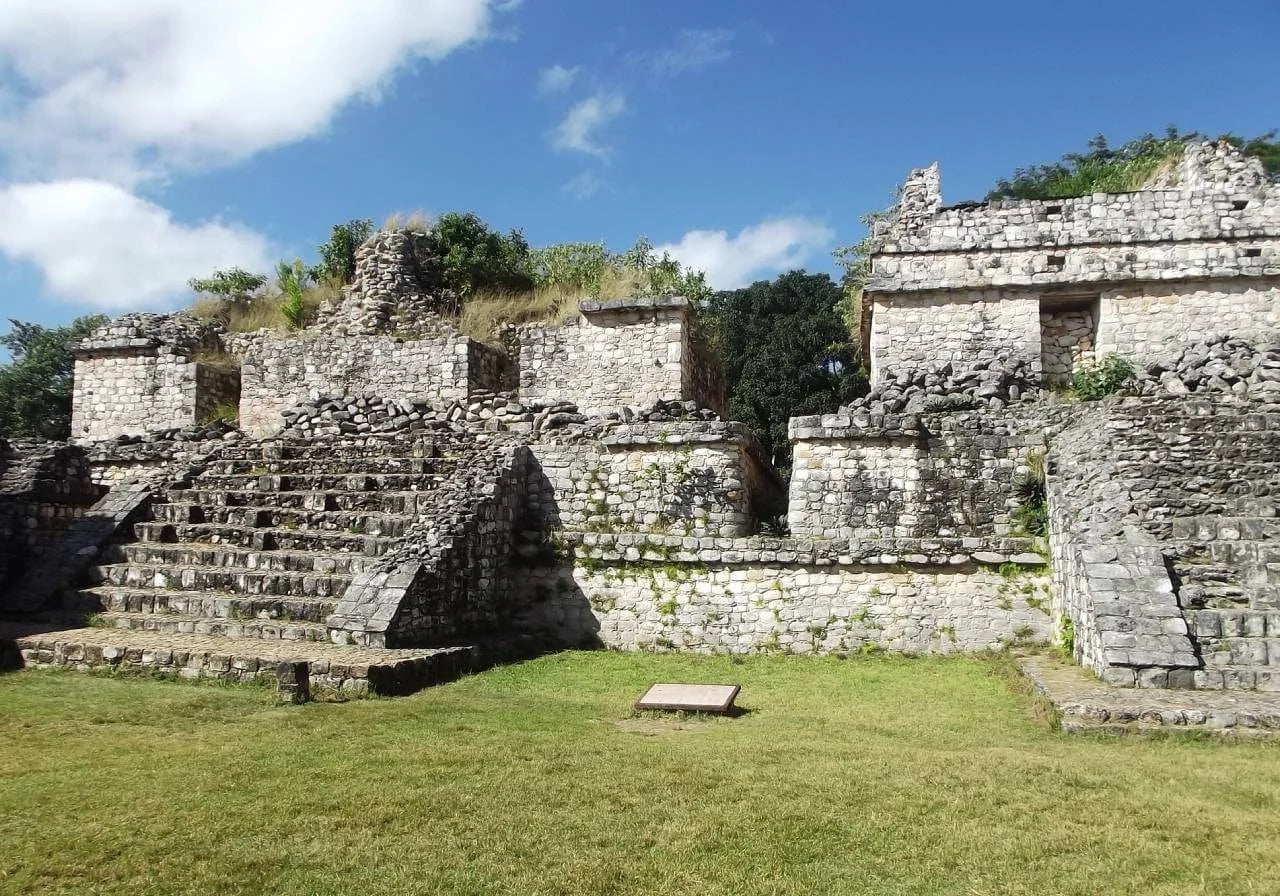 Ek Balam y Cenote Exclusivo